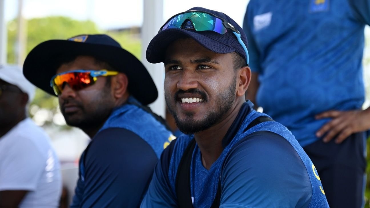 Sri Lanka opt to bat against Zimbabwe, play Madushanka and Madushan