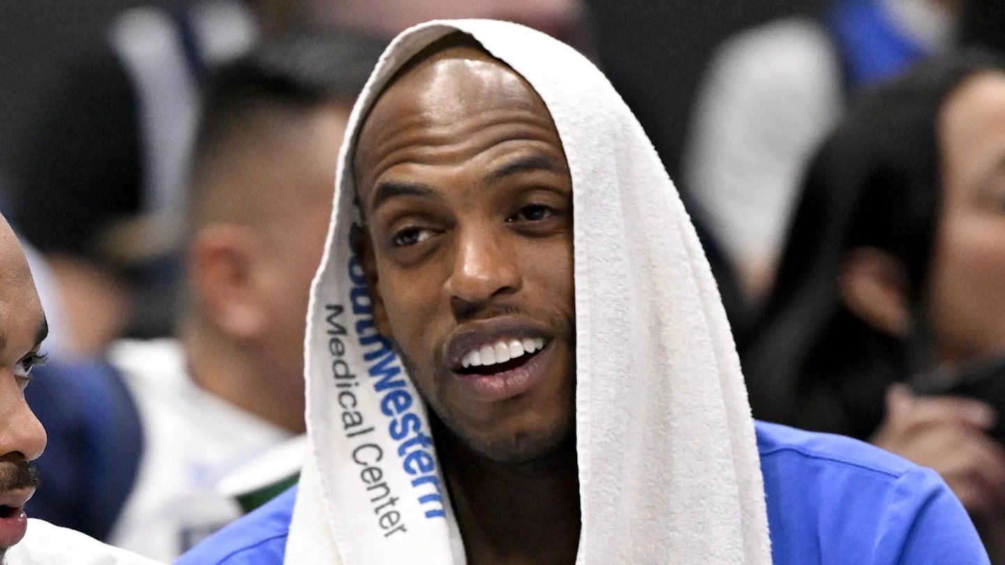 Dallas Mavericks, Khris Middleton