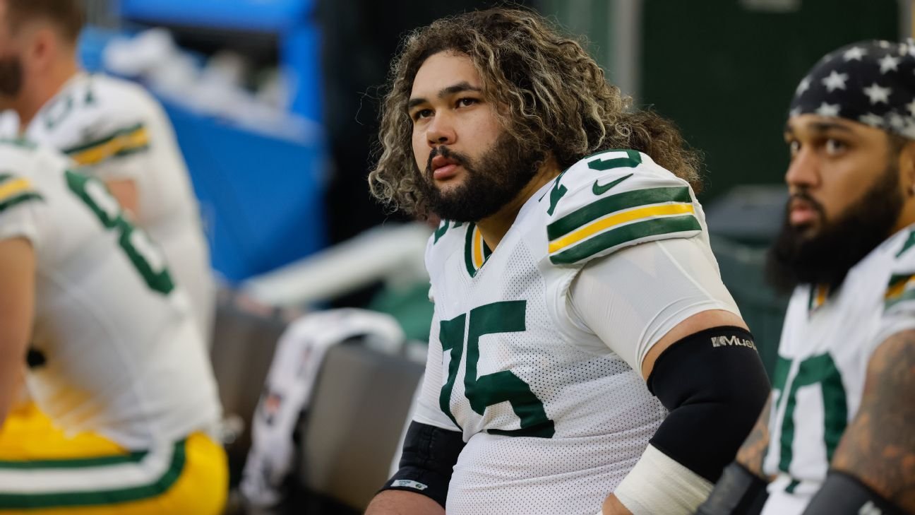 Packers bring back Sean Rhyan on 3-year, $33 million deal