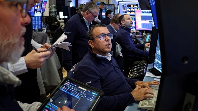 Dow tumbles 1,100 points as Wall Street fears a prolonged war with Iran
