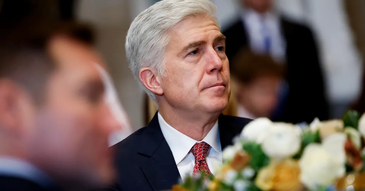 Gorsuch dissents from Supreme Court refusal to take up jury rights