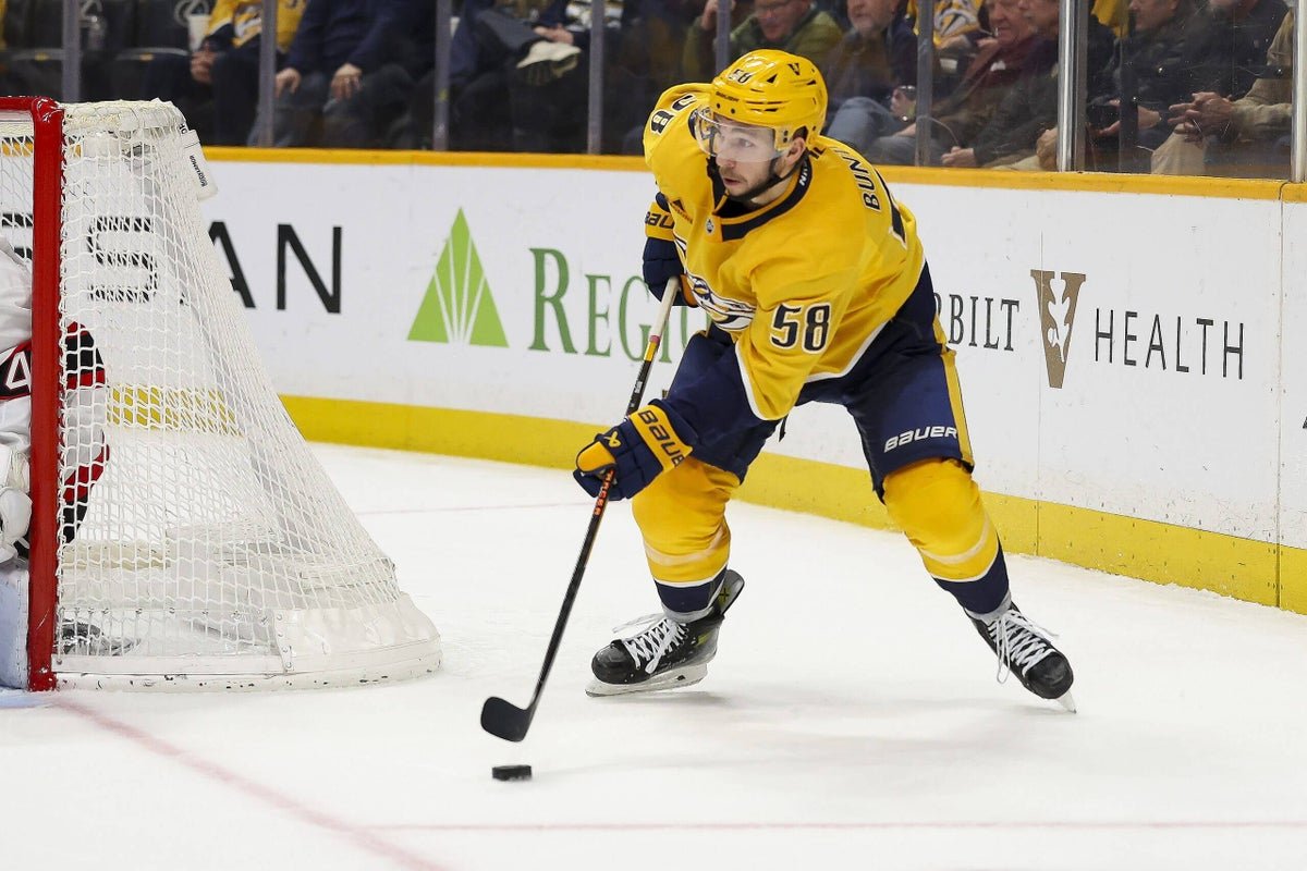 Predators trading Michael Bunting to Stars: Source