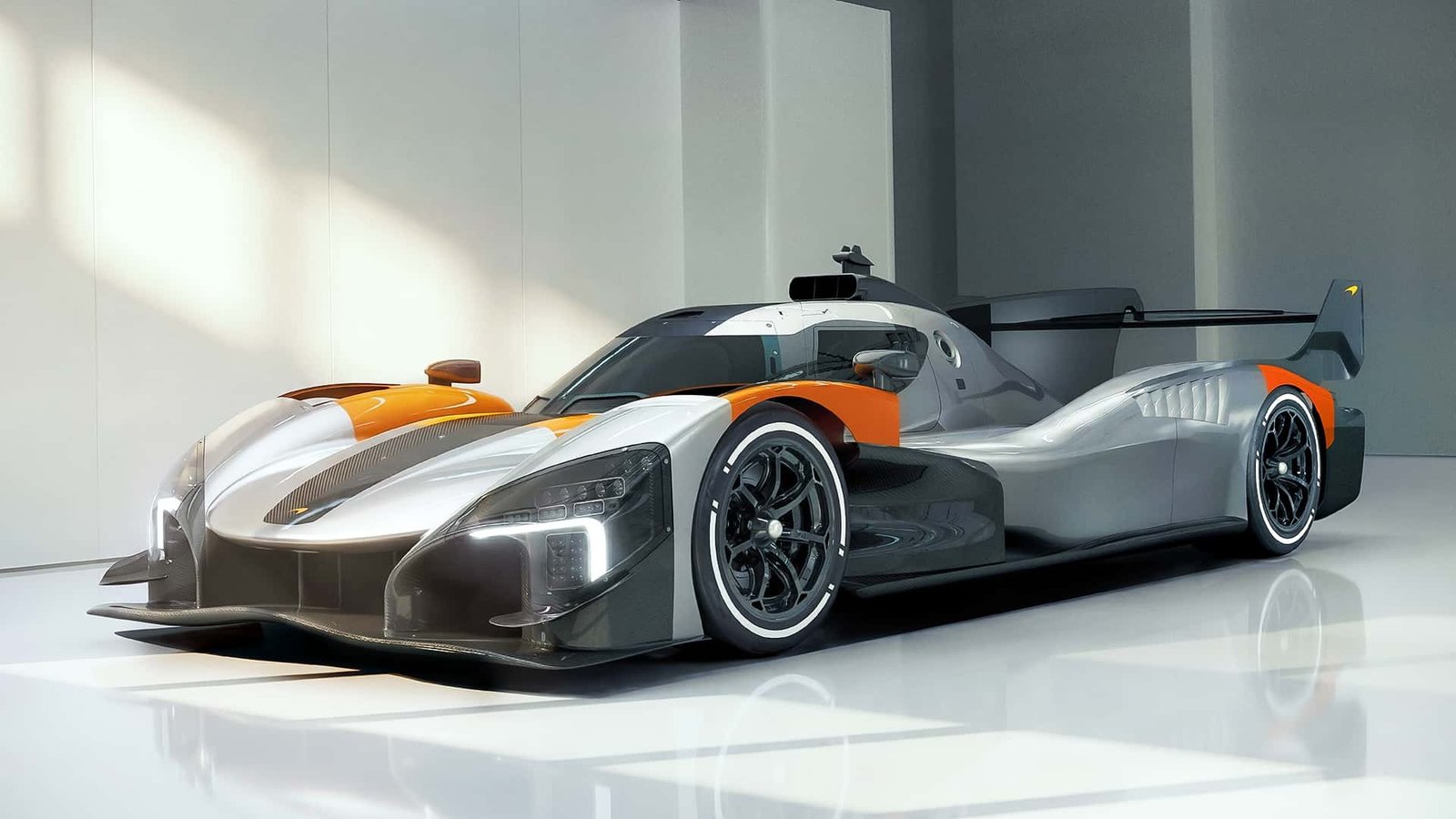 The New McLaren Track Car Has 720 Horsepower From A Pure V6 Engine